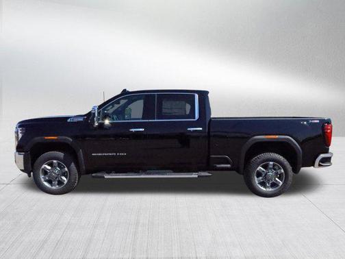 Onyx Black 2026 GMC Sierra 2500 SLT
