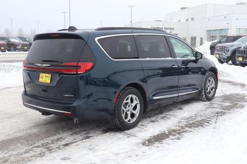 2023 Chrysler Pacifica Limited