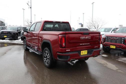 2021 GMC Sierra 1500 AT4
