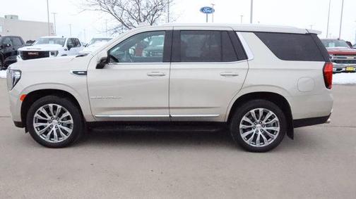 Pearl Beige Metallic 2023 GMC Yukon Denali