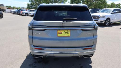 Moonstone Gray Metallic 2026 Buick Enclave Avenir FWD
