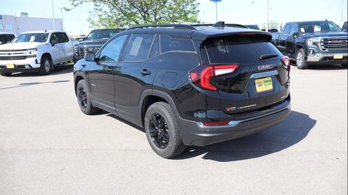 Ebony Twilight Metallic 2023 GMC Terrain AWD AT4