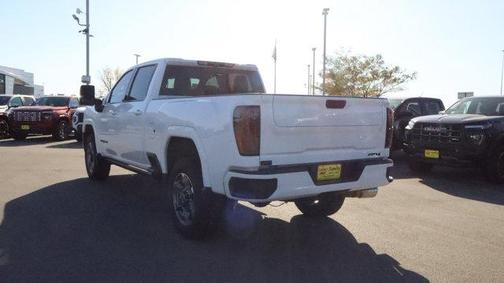 2024 GMC Sierra 2500 AT4