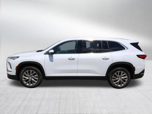Iridescent White Tricoat 2026 Buick Enclave Preferred FWD