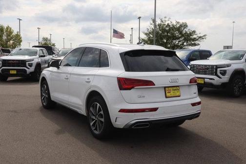 2022 Audi Q5 45 S line Premium Plus
