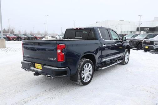 2022 Chevrolet Silverado 1500 High Country