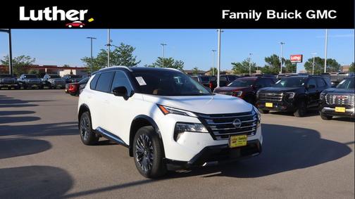 Everest White Pearl/Super Black 2024 Nissan Rogue Platinum