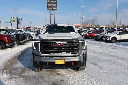 2024 GMC Sierra 2500 AT4
