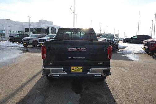 2022 GMC Sierra 1500 SLT
