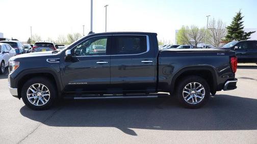 Dark Sky Metallic 2022 GMC Sierra 1500 SLT