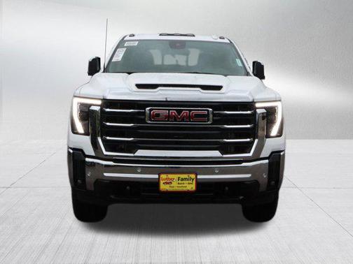 2026 GMC Sierra 3500 SLT