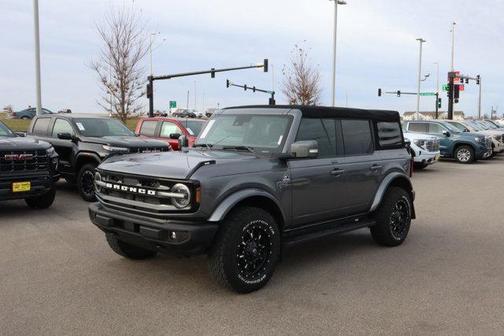 2022 Ford Bronco Outer Banks