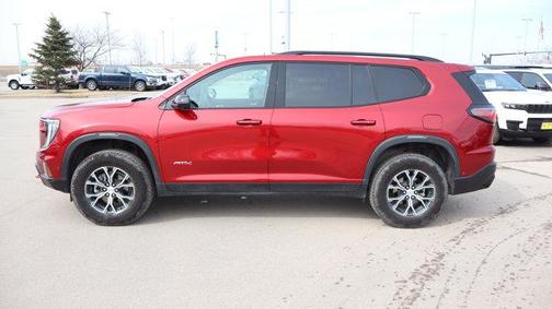 2024 GMC Acadia AWD AT4