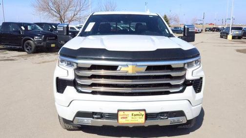 2022 Chevrolet Silverado 1500 High Country