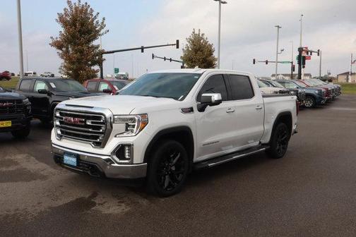 2022 GMC Sierra 1500 SLT
