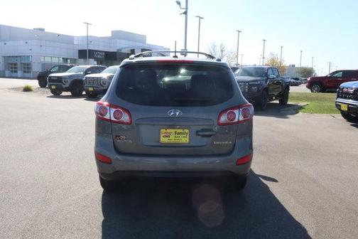 2010 Hyundai SANTA FE SE