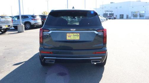 2022 Cadillac XT6 Premium Luxury AWD