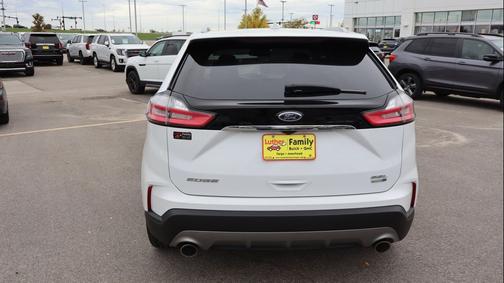 Oxford White 2020 Ford Edge SEL