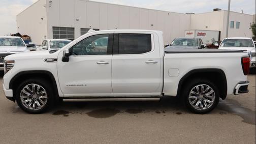 Summit White 2022 GMC Sierra 1500 Denali