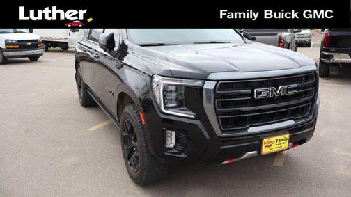 Onyx Black 2022 GMC Yukon XL 4WD AT4