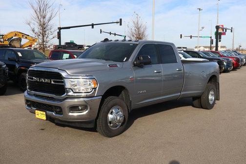 2021 RAM 3500 Lone Star Crew Cab 4x4 8' Box