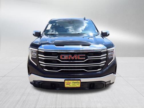 Onyx Black 2026 GMC Sierra 1500 SLT