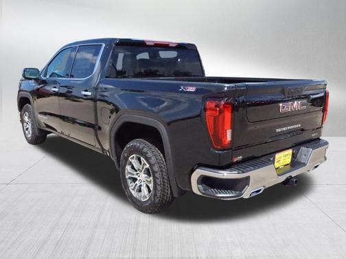 Onyx Black 2026 GMC Sierra 1500 SLT