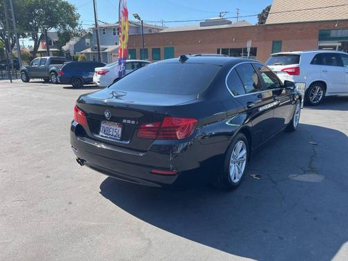 Black 2016 BMW 528 528i 4dr Sedan