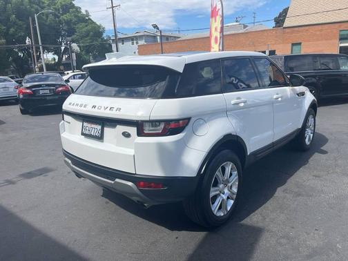 White 2019 Land Rover Range Rover Evoque SE Premium AWD 4dr SUV