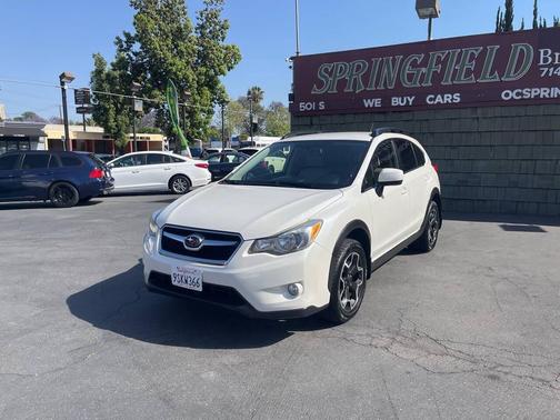 Satin White Pearl 2013 Subaru XV Crosstrek 2.0i Premium
