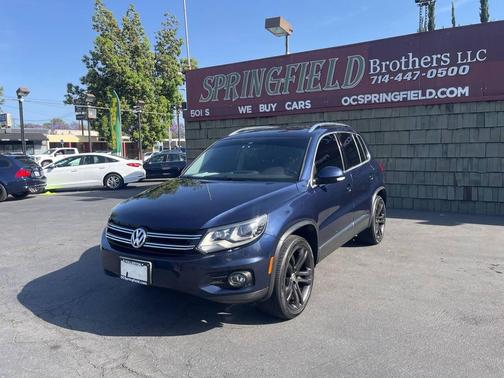 Night Blue Metallic 2012 Volkswagen Tiguan SEL