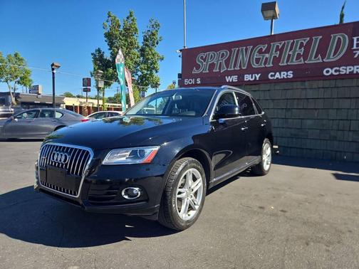 Black 2017 Audi Q5 2.0T Premium
