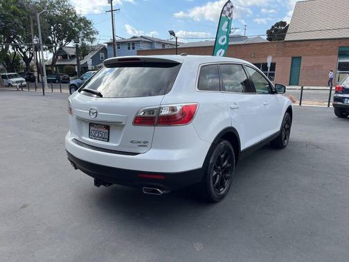 White 2011 Mazda CX-9 Touring