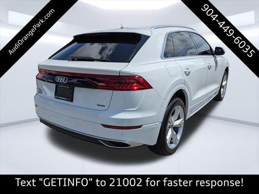 2022 Audi Q8 Premium Plus 55 TFSI quattro Tiptronic
