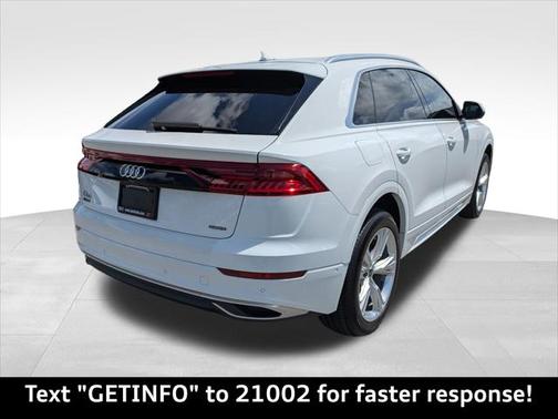 2022 Audi Q8 Premium Plus 55 TFSI quattro Tiptronic