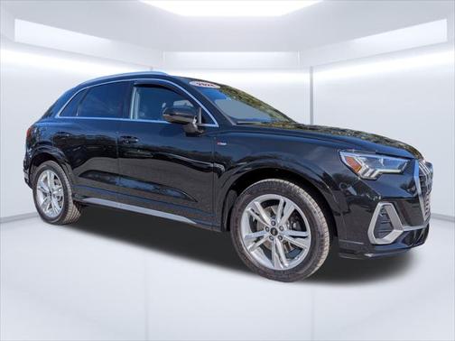 2024 Audi Q3 Premium 45 TFSI S line quattro Tiptronic