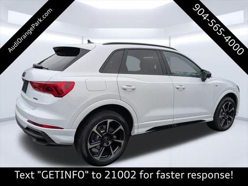 2025 Audi Q3 Premium 45 TFSI S line quattro Tiptronic