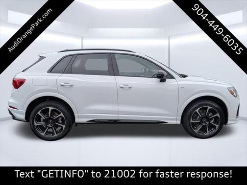 2025 Audi Q3 Premium 45 TFSI S line quattro Tiptronic