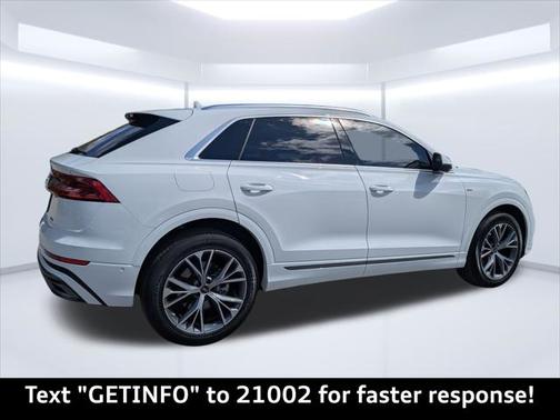 2023 Audi Q8 Premium Plus 55 TFSI quattro Tiptronic