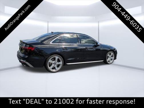 2023 Audi S4 Premium Plus TFSI quattro Tiptronic