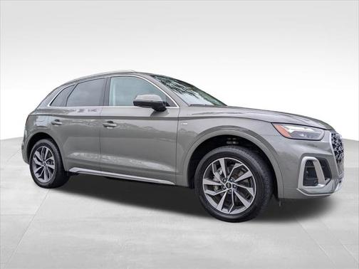 2024 Audi Q5 Premium Plus 45 TFSI S line quattro