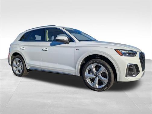2025 Audi Q5 Premium Plus 45 TFSI S line quattro S tronic