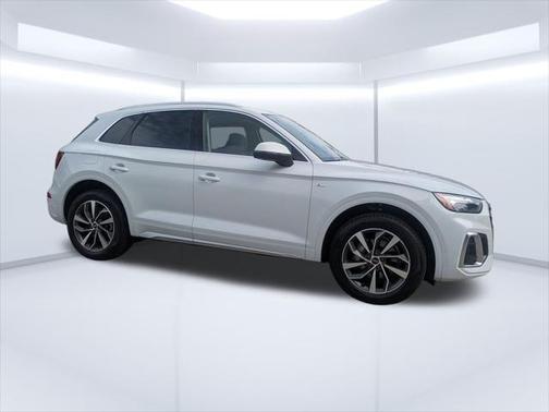 2024 Audi Q5 Premium Plus 45 TFSI S line quattro