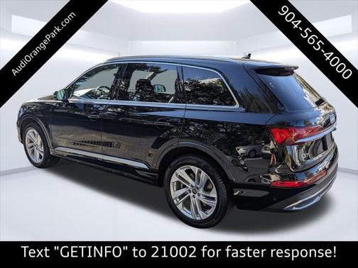 2023 Audi Q7 Premium Plus 55 TFSI quattro Tiptronic