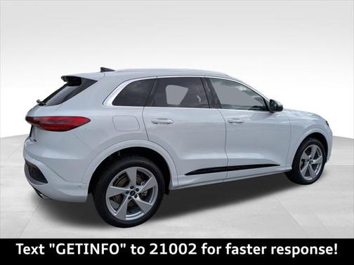 2025 Audi Q5 Premium Plus TFSI quattro S tronic