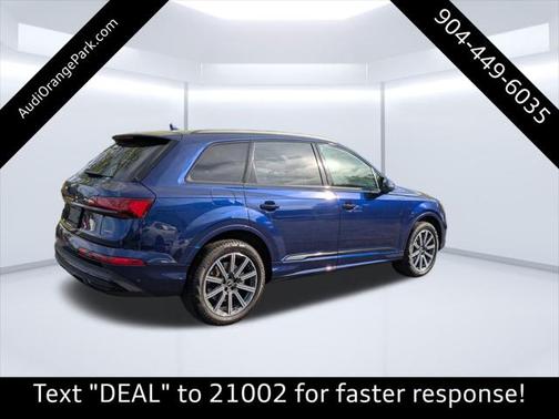 2022 Audi Q7 Premium Plus 45 TFSI quattro Tiptronic