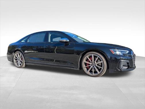 2023 Audi S8 TFSI quattro Tiptronic