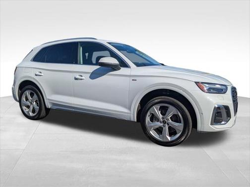 2023 Audi Q5 Prestige 45 TFSI S line quattro S tronic