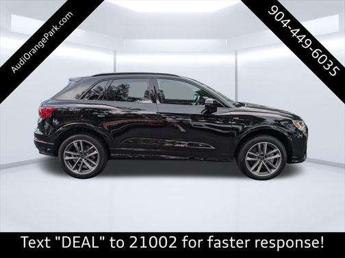 2025 Audi Q3 Premium 45 TFSI S line quattro Tiptronic