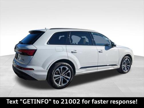 2025 Audi Q7 Premium 45 TFSI quattro Tiptronic